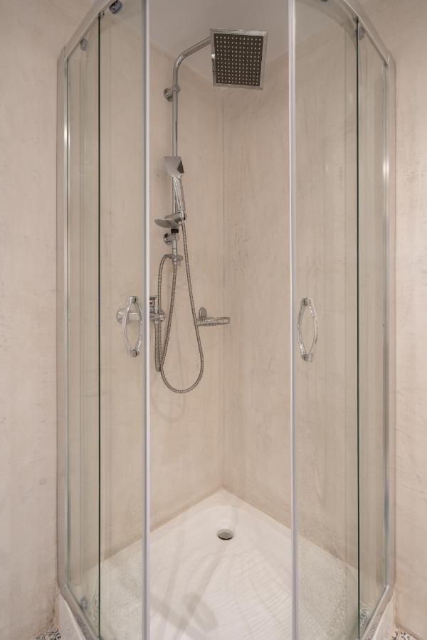 Exclusive Apartment In The Heart Of Athen Eksteriør billede